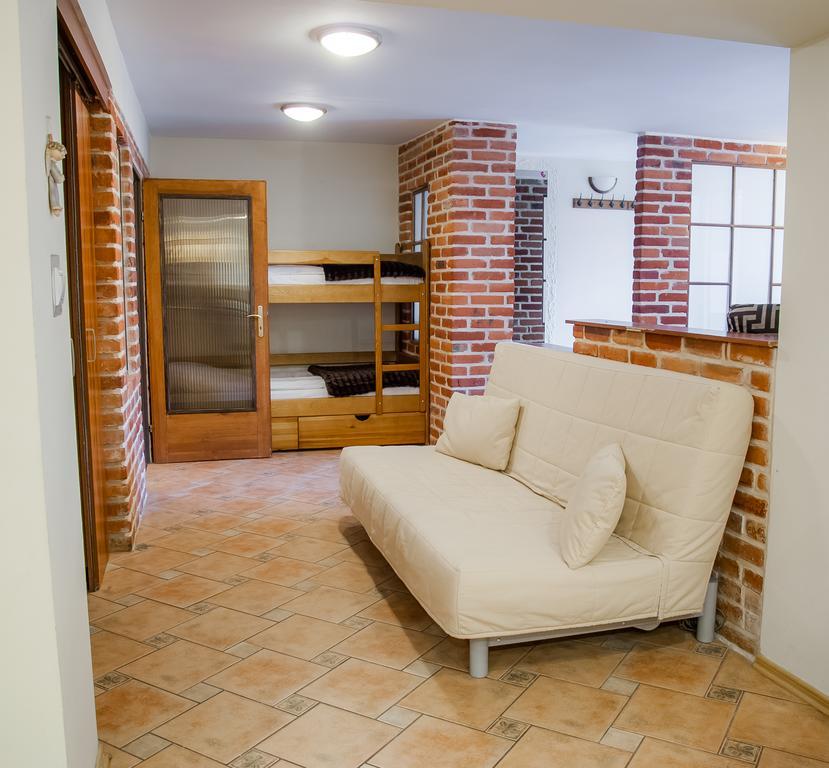 Pod Wzgorzem Bed & Breakfast Frombork Exterior photo