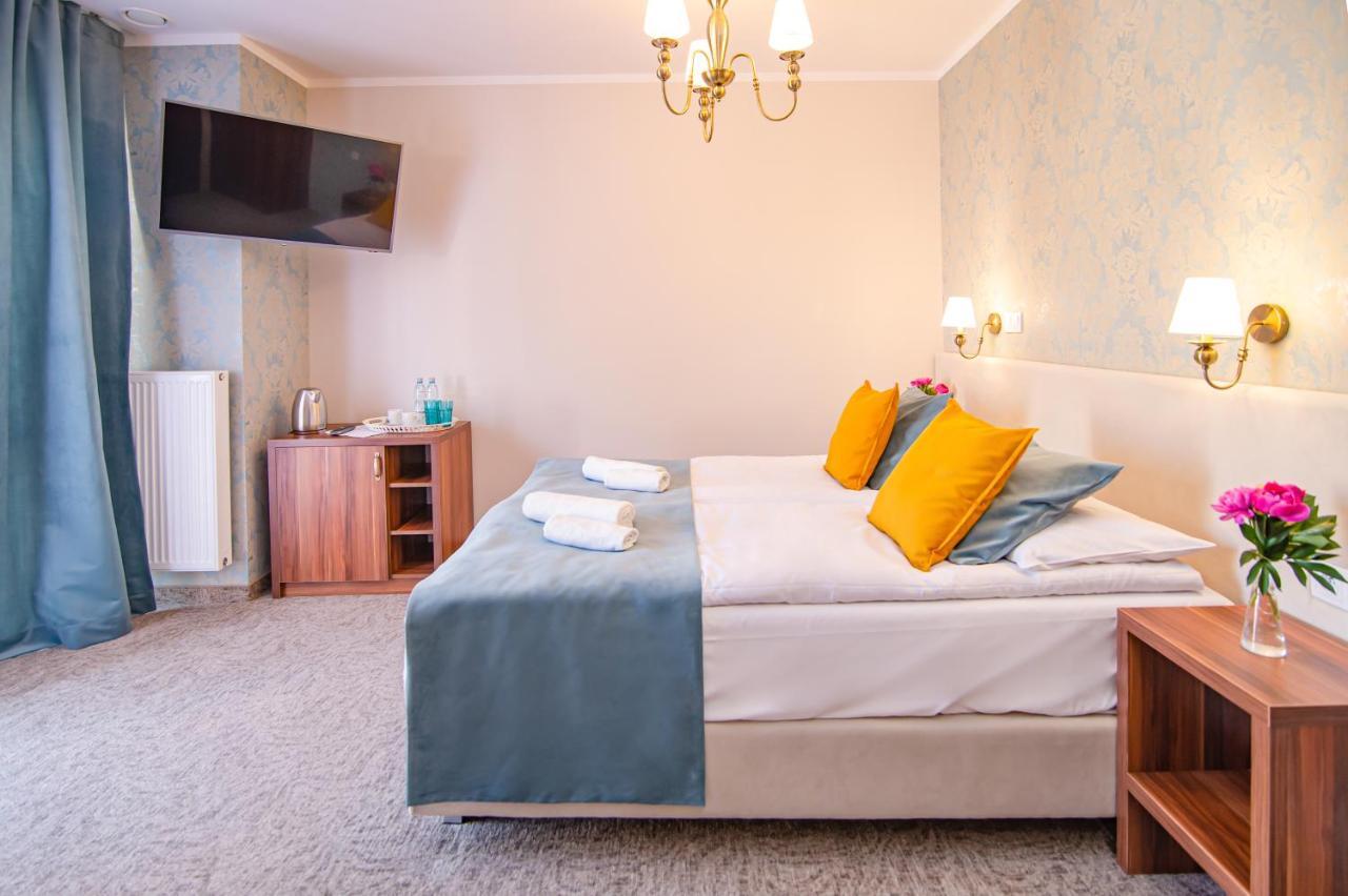 Pod Wzgorzem Bed & Breakfast Frombork Exterior photo